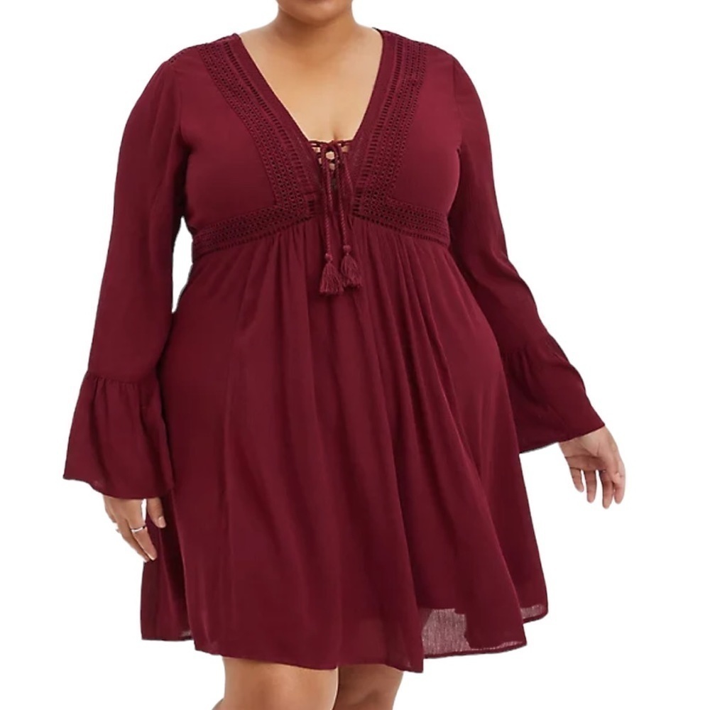 NWT’S TORRID MINI GAUZE Burgundy LACE-UP SKATER DRESS SZ 1X